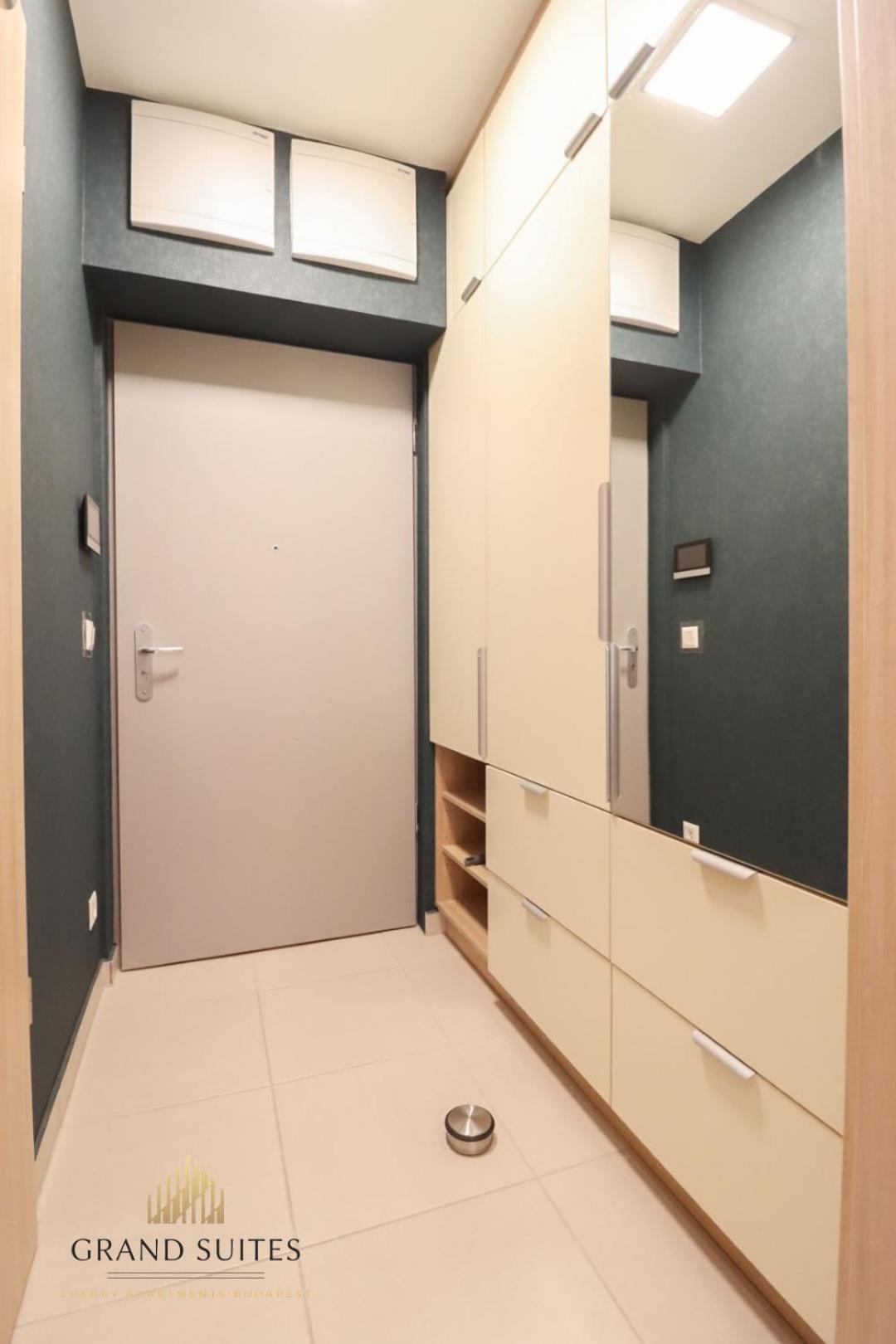 Grand Suites Central ブダペスト エクステリア 写真