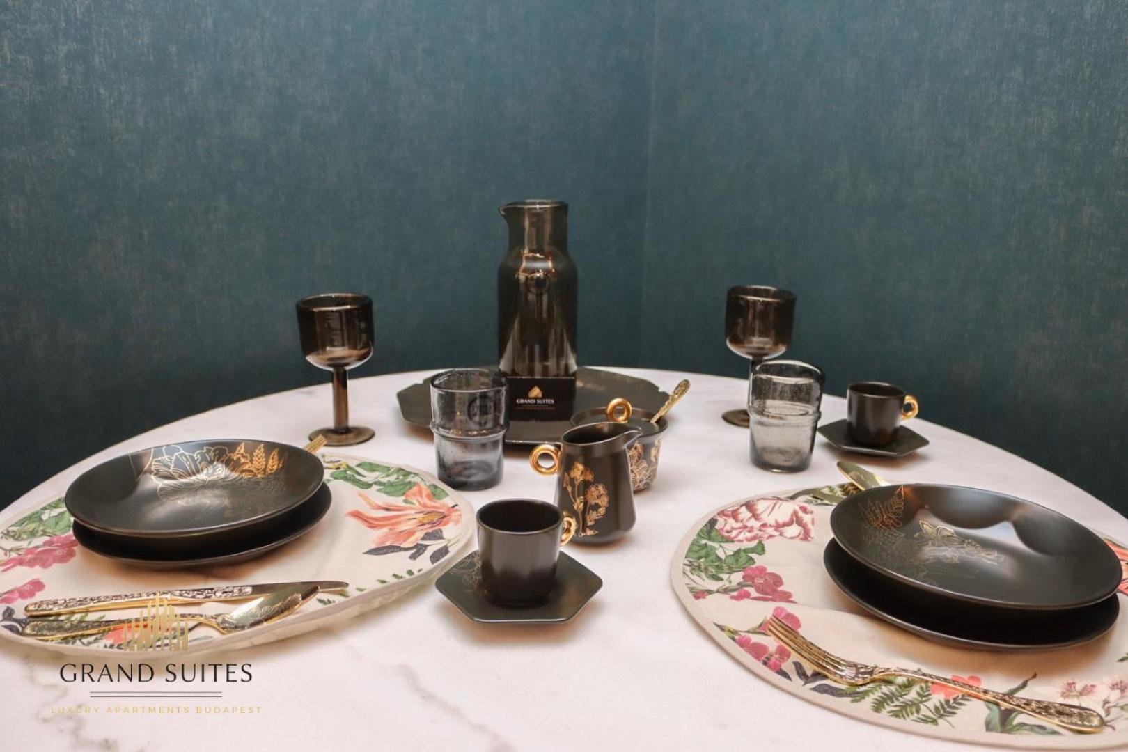 Grand Suites Central ブダペスト エクステリア 写真
