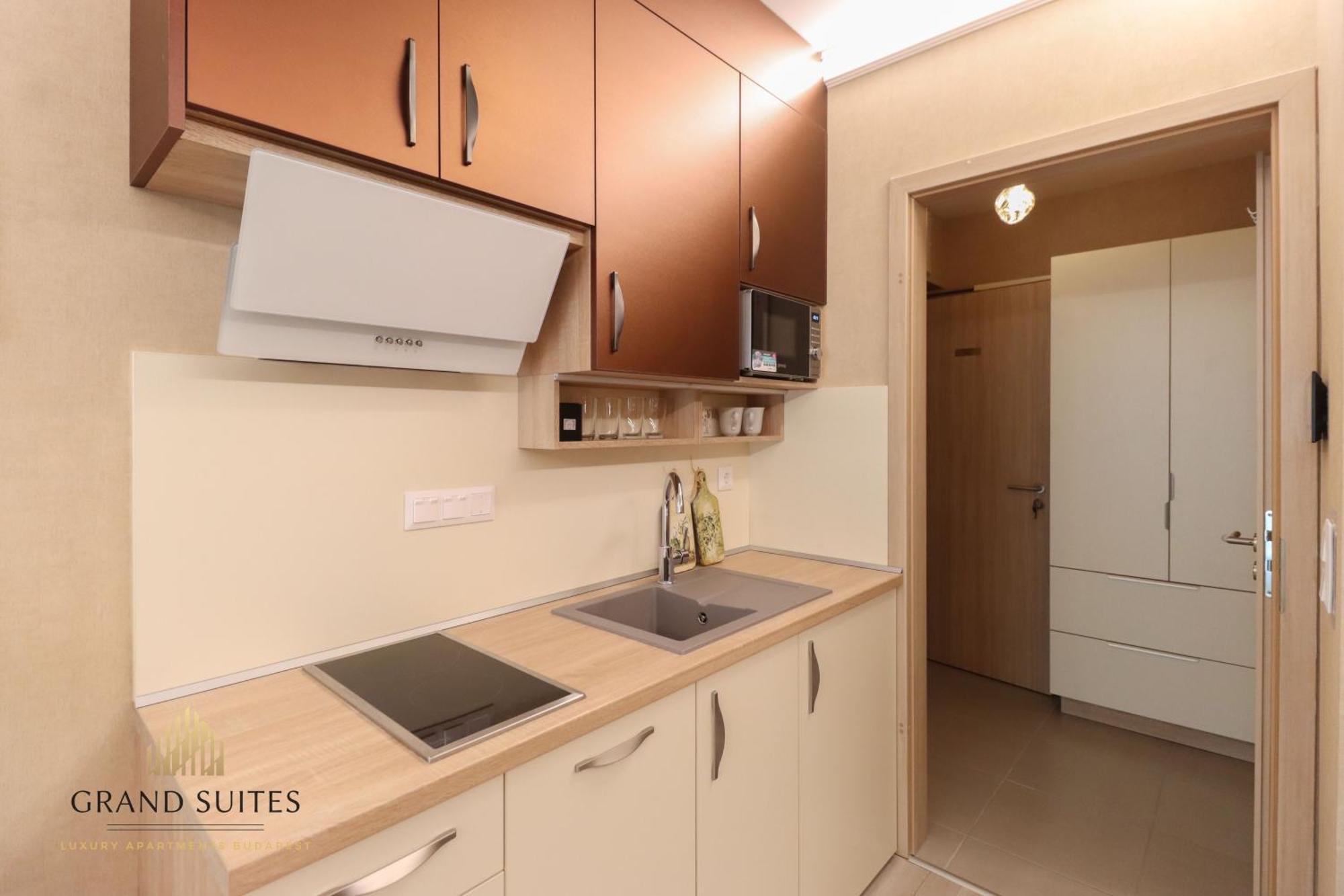 Grand Suites Central ブダペスト エクステリア 写真