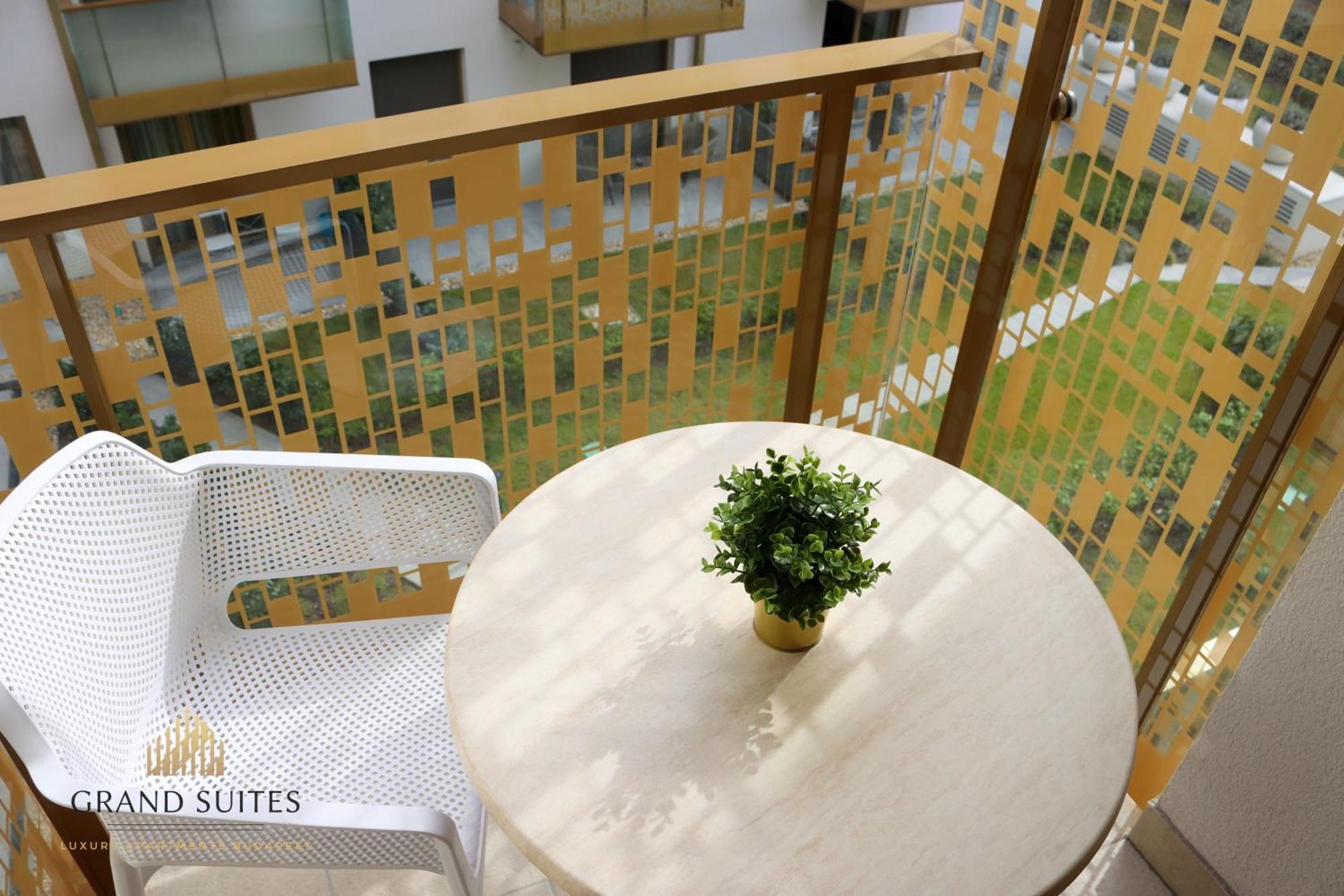 Grand Suites Central ブダペスト エクステリア 写真